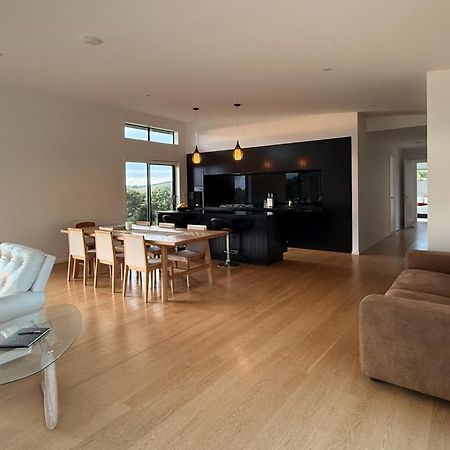 Room At Raglans Travellers Rest Coastal Retreat エクステリア 写真