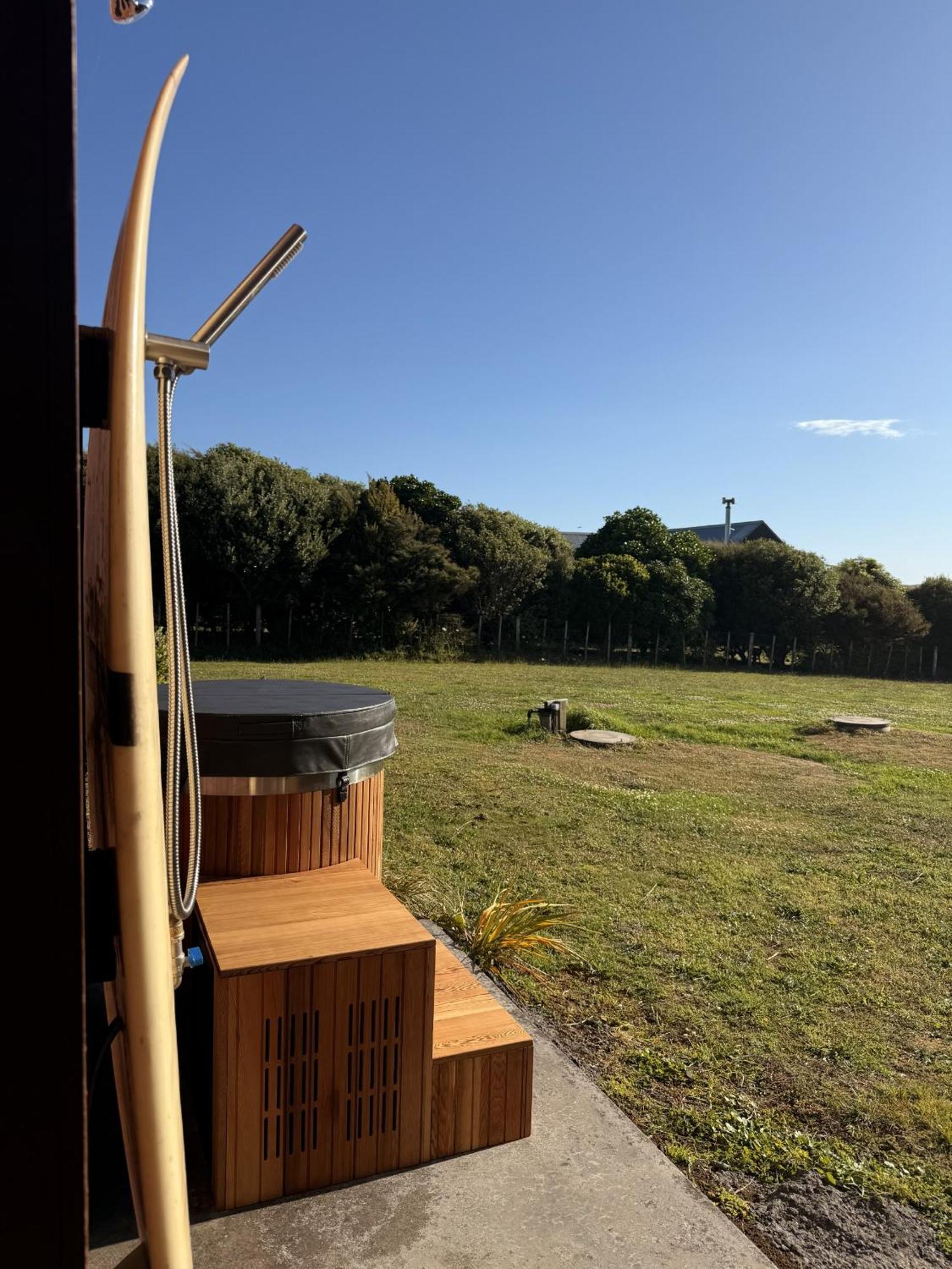 Room At Raglans Travellers Rest Coastal Retreat エクステリア 写真